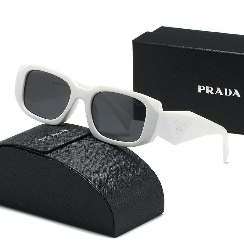 Sunglasses & Eyewear
