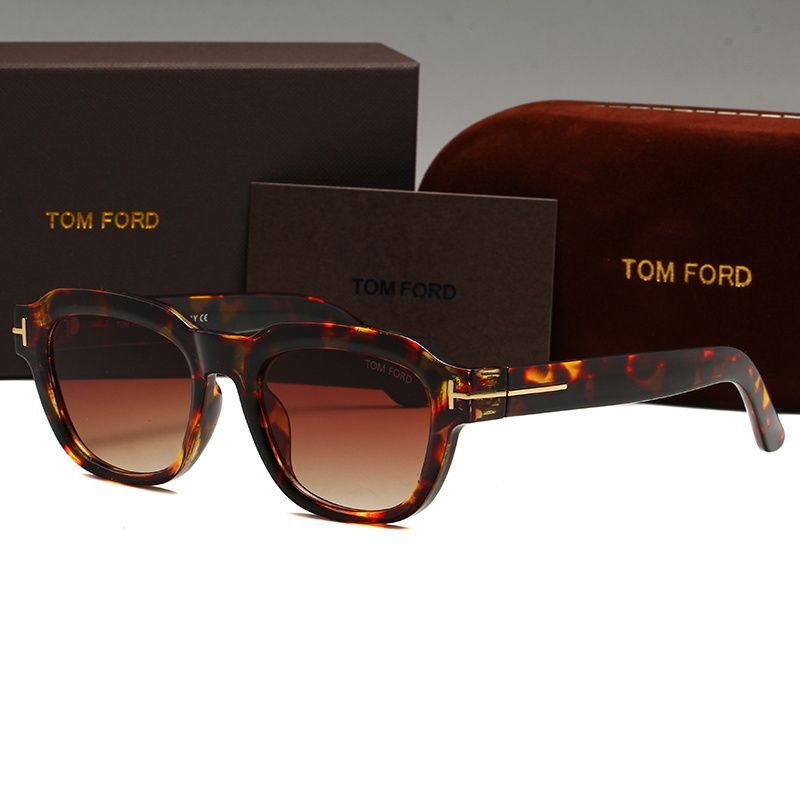 Sunglasses & Eyewear
