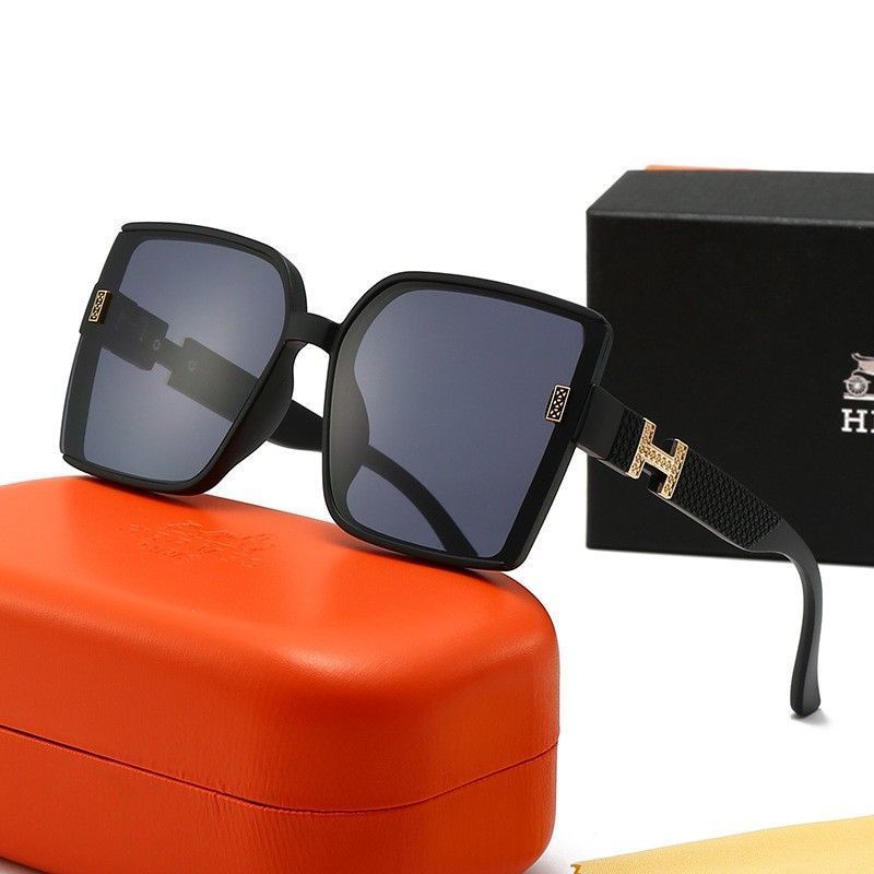 Sunglasses & Eyewear