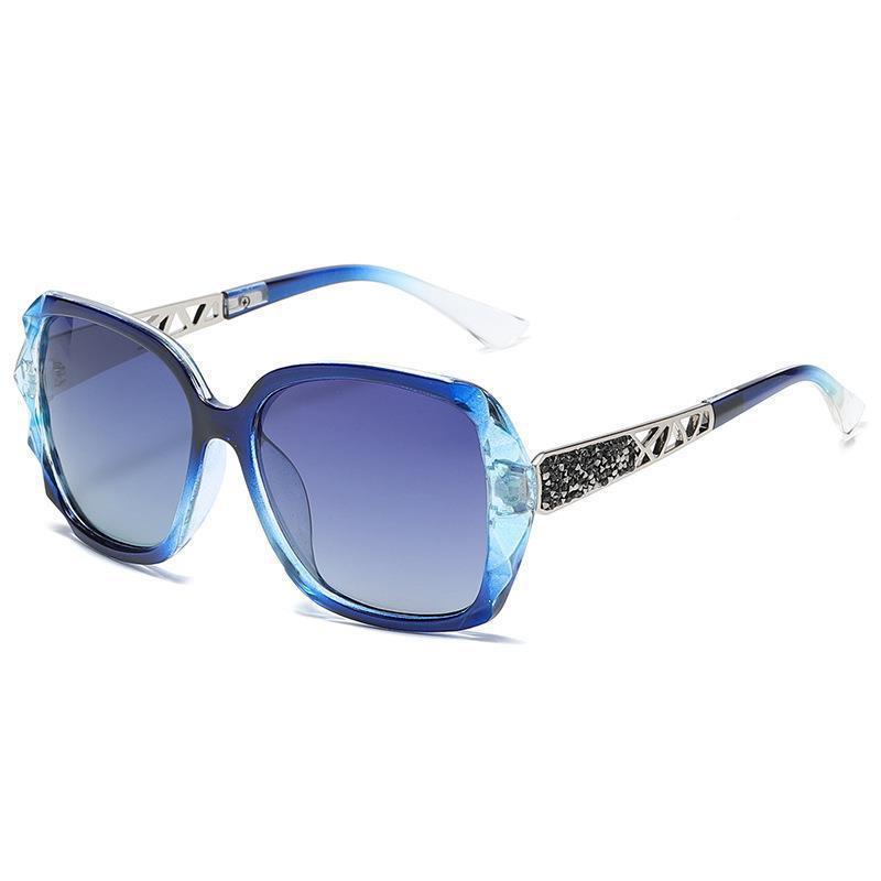 Sunglasses & Eyewear