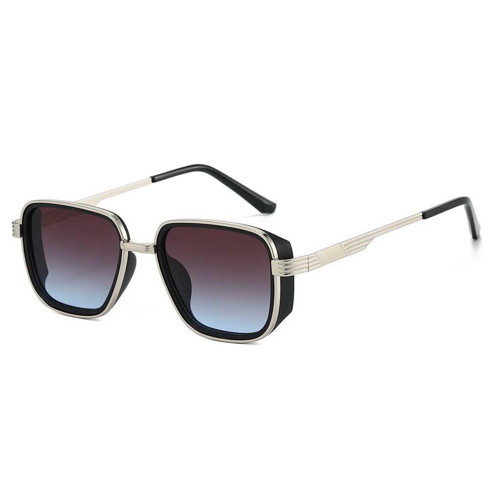 Sunglasses & Eyewear