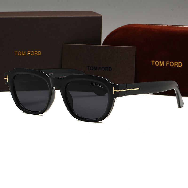 Sunglasses & Eyewear