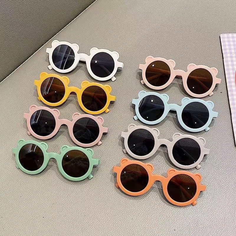 Sunglasses & Eyewear