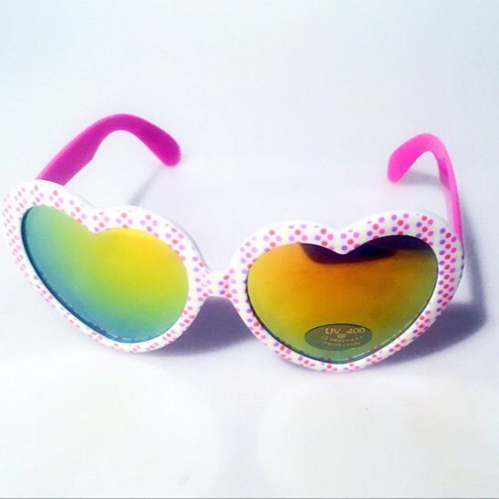 Sunglasses & Eyewear