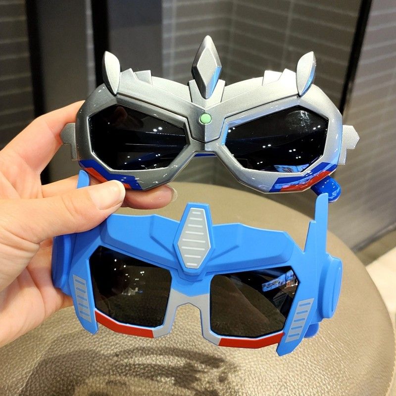 Sunglasses & Eyewear