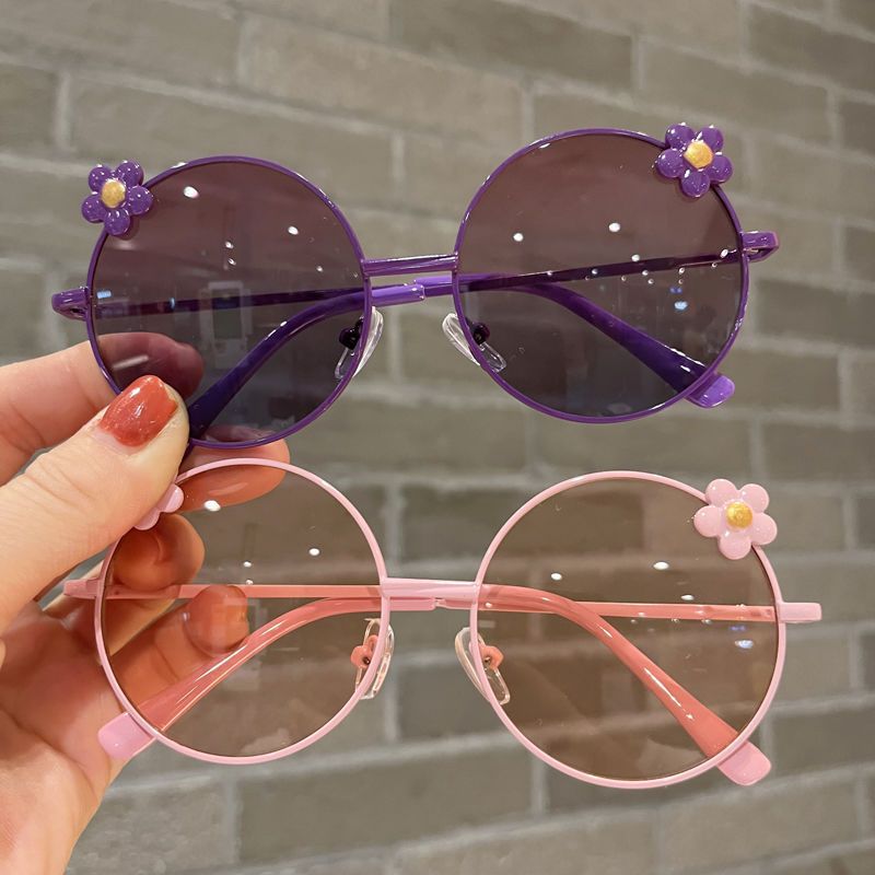 Sunglasses & Eyewear