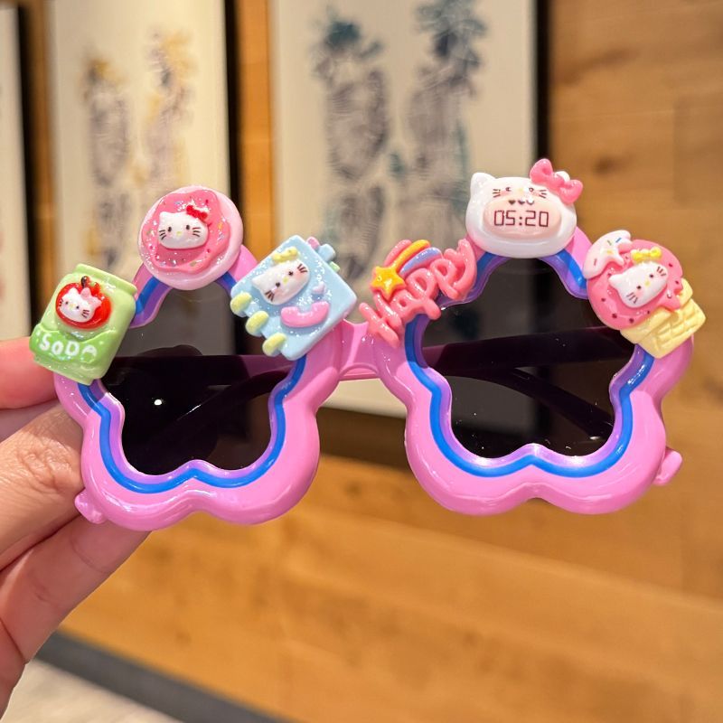 Sunglasses & Eyewear