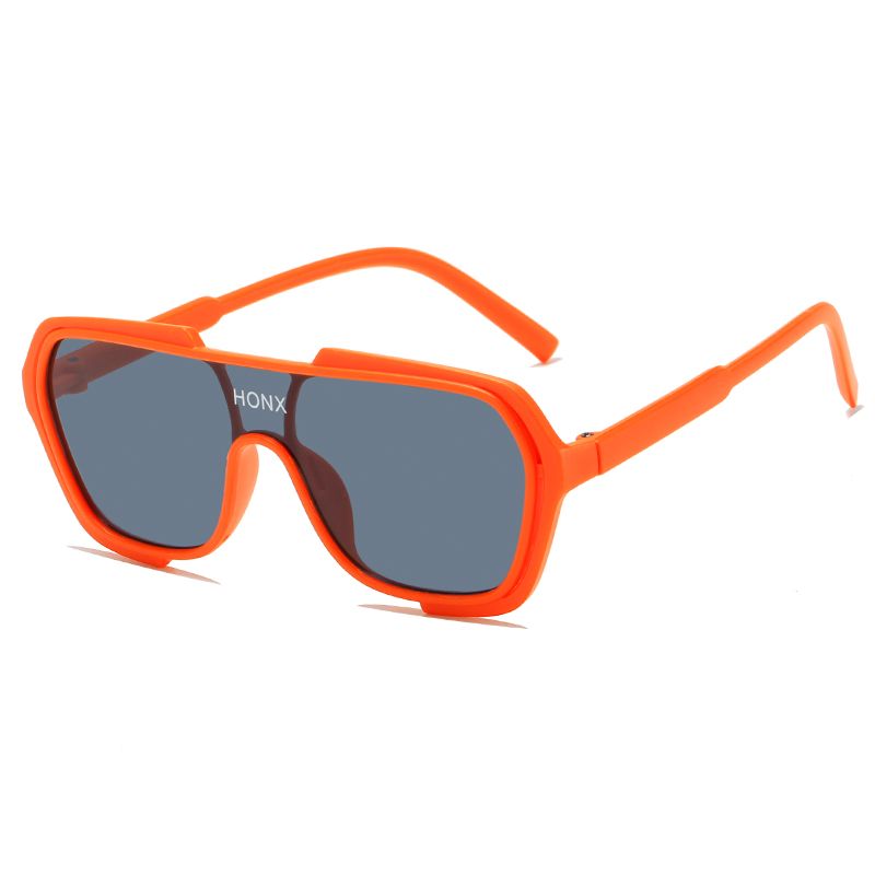 Sunglasses & Eyewear