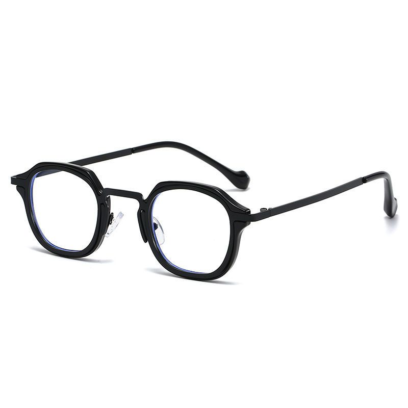 Sunglasses & Eyewear