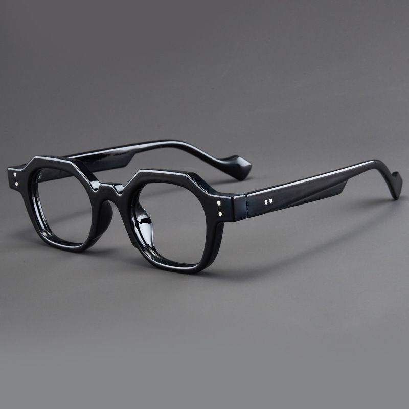 Sunglasses & Eyewear