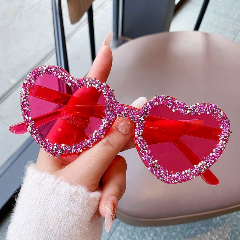 Sunglasses & Eyewear