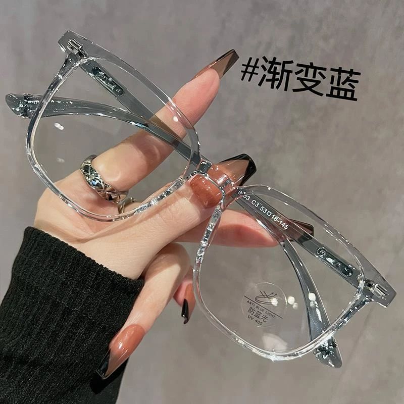 Sunglasses & Eyewear