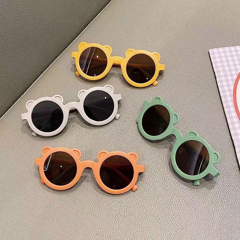 Sunglasses & Eyewear