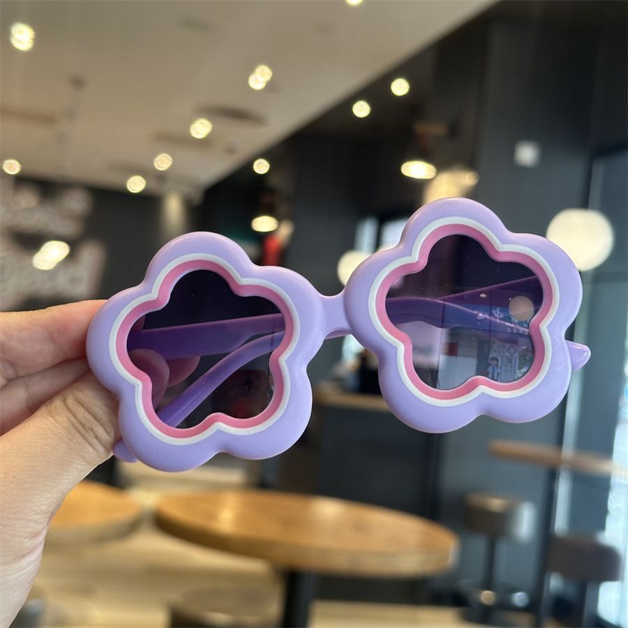 Sunglasses & Eyewear
