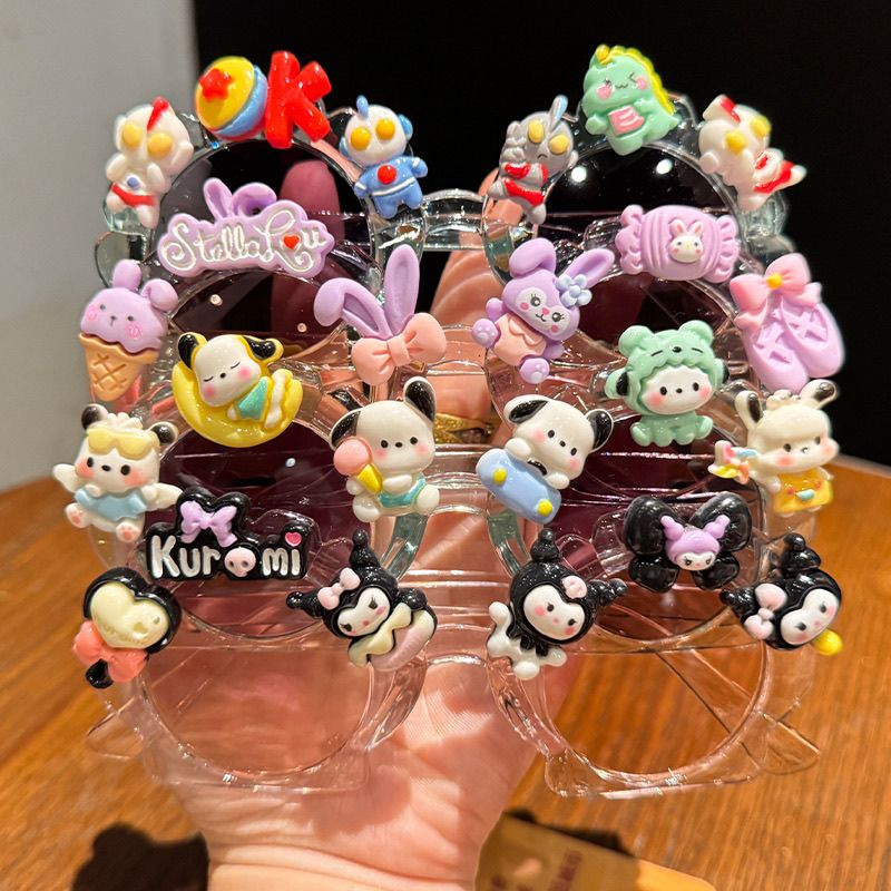 Sunglasses & Eyewear