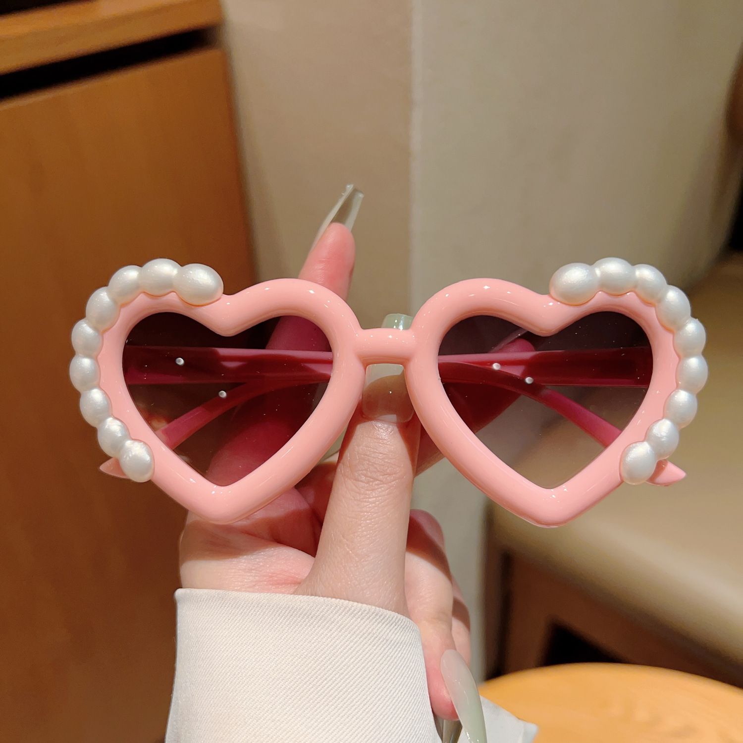 Sunglasses & Eyewear