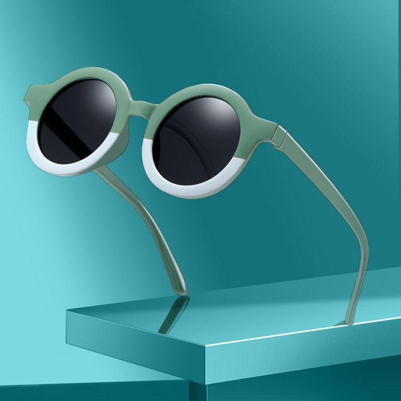 Sunglasses & Eyewear