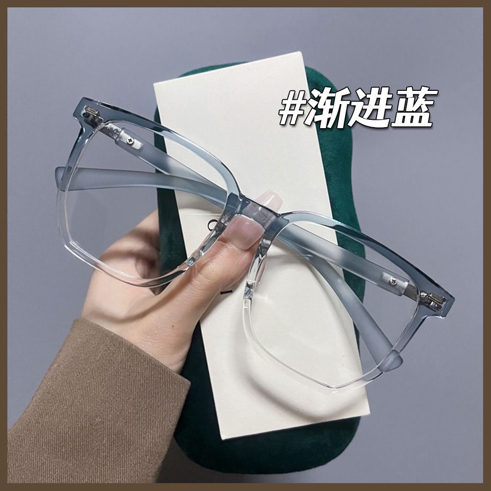 Sunglasses & Eyewear