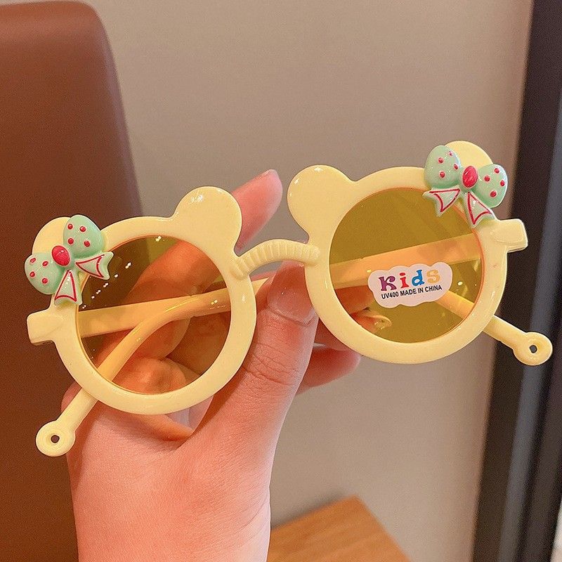 Sunglasses & Eyewear