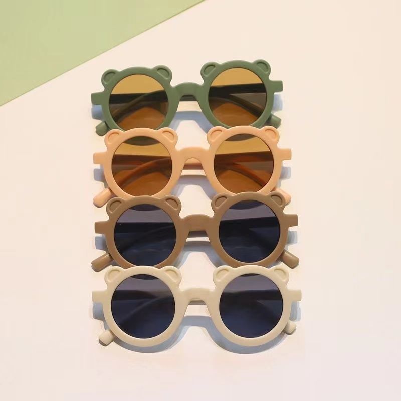 Sunglasses & Eyewear