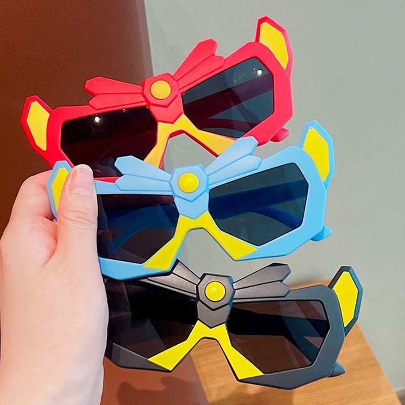 Sunglasses & Eyewear