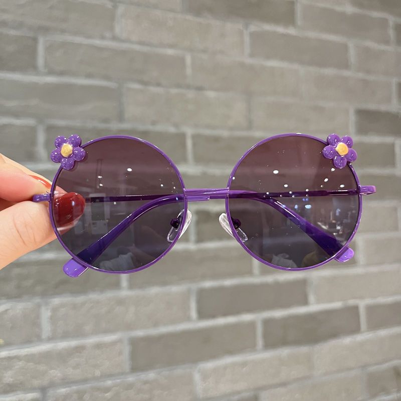 Sunglasses & Eyewear