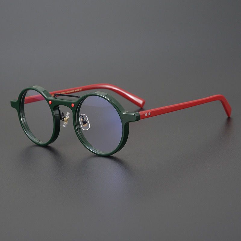 Sunglasses & Eyewear