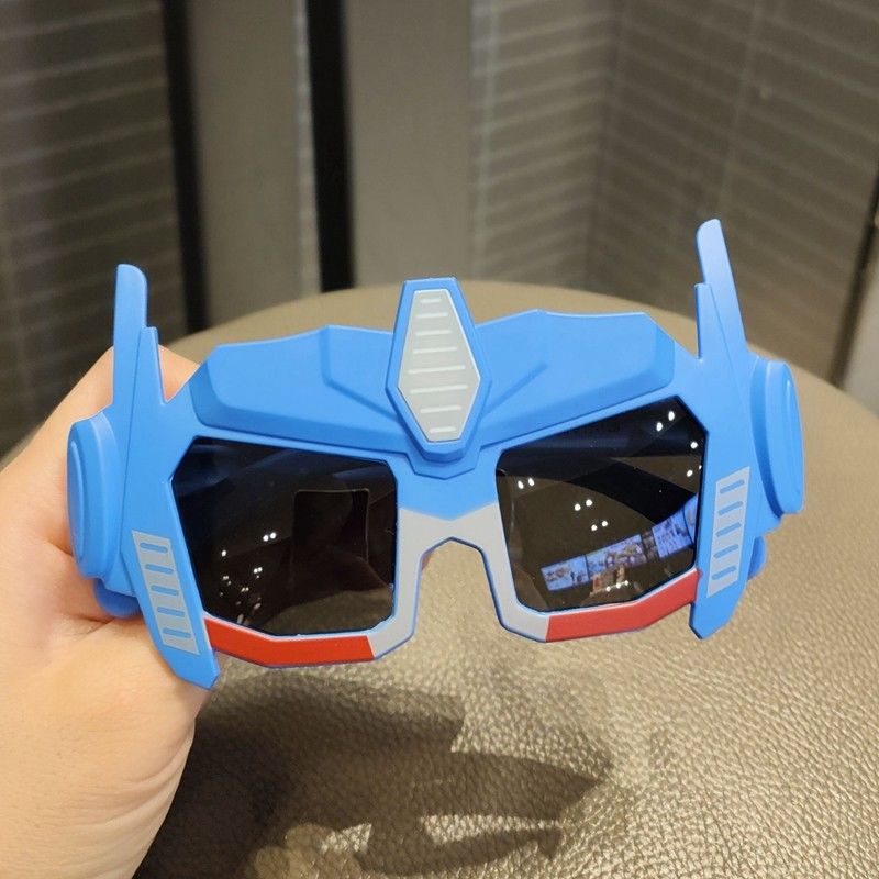 Sunglasses & Eyewear