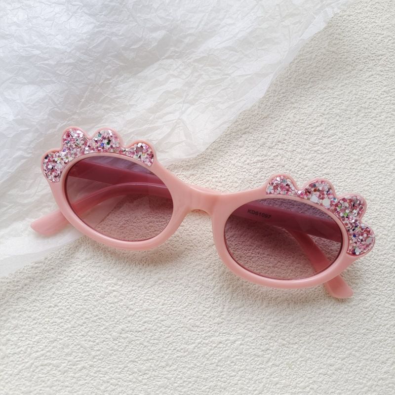 Sunglasses & Eyewear